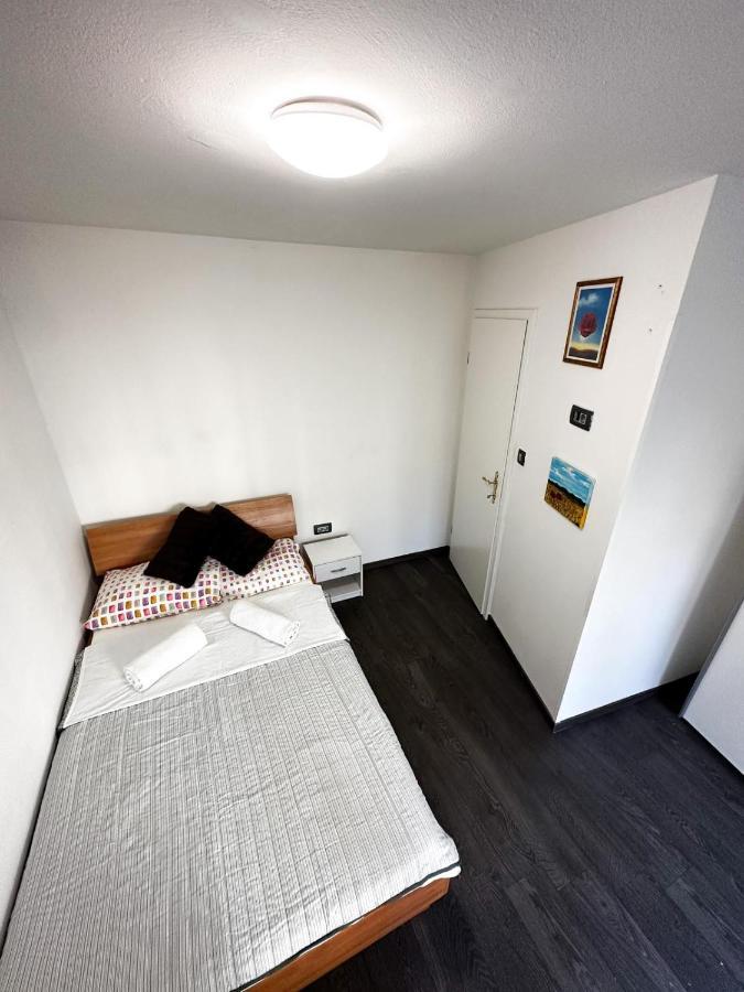 Apartma Jugo โคเปร์ ภายนอก รูปภาพ